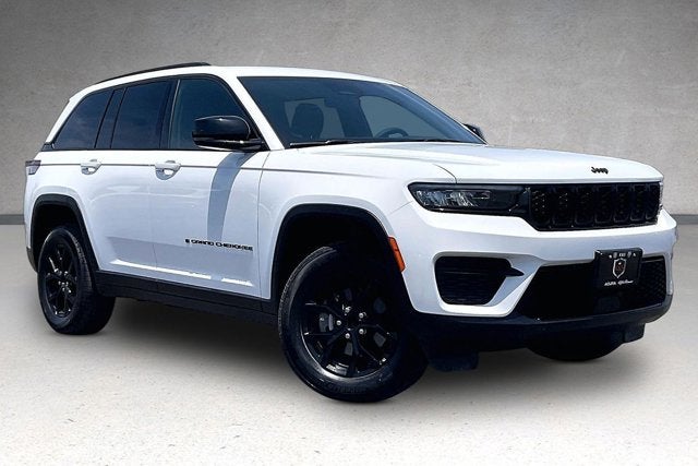 2025 Jeep Grand Cherokee Altitude 4x4's photo