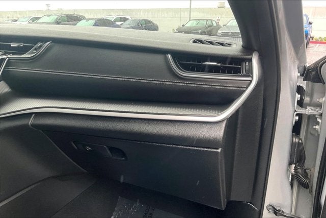 2024 Jeep Grand Cherokee L Altitude 4x4