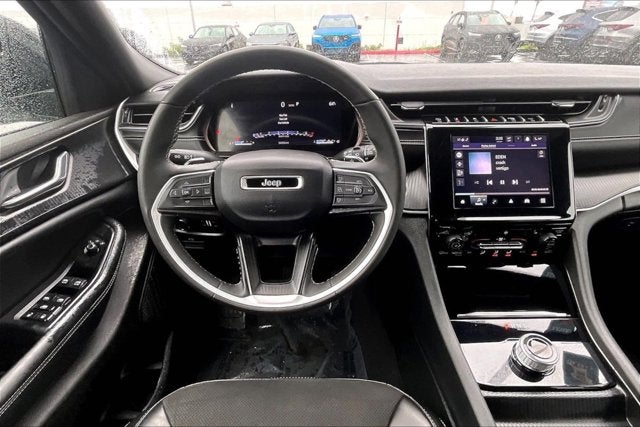 2024 Jeep Grand Cherokee L Altitude 4x4