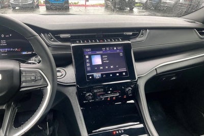 2024 Jeep Grand Cherokee L Altitude 4x4