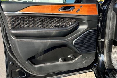 2023 Jeep Grand Cherokee L Summit Reserve 4x4