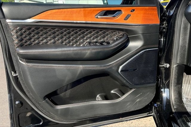 2023 Jeep Grand Cherokee L Summit Reserve 4x4