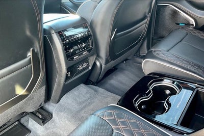 2023 Jeep Grand Cherokee L Summit Reserve 4x4