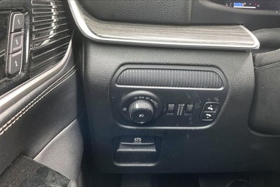2024 Jeep Wagoneer L Series II 4x2