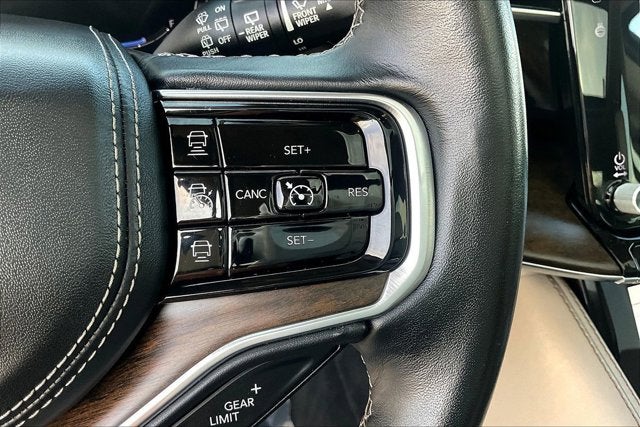 2022 Jeep Grand Wagoneer Series II 4x4