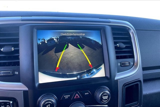 2023 RAM 1500 Classic SLT Crew Cab 4x4 5'7' Box