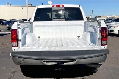 2023 RAM 1500 Classic SLT Crew Cab 4x4 5'7' Box