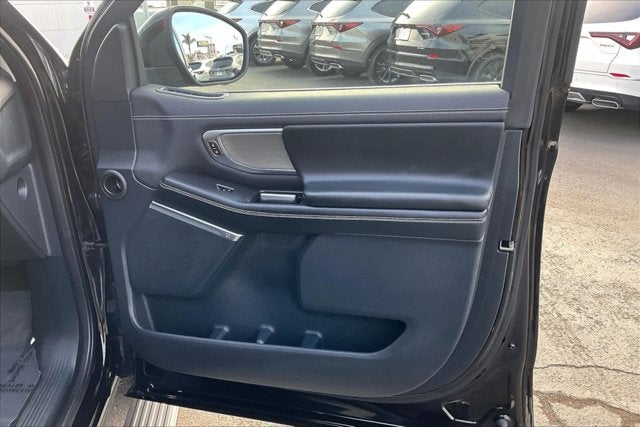 2025 Ford Expedition Platinum MAX