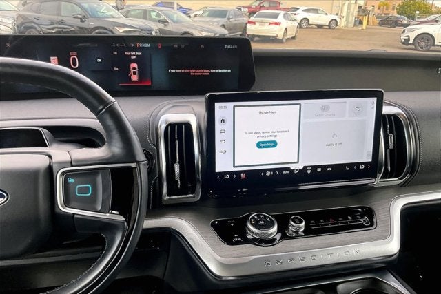 2025 Ford Expedition Platinum MAX