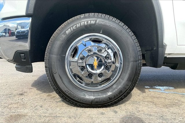 2025 Chevrolet Silverado 3500HD 4WD Crew Cab Long Bed LT