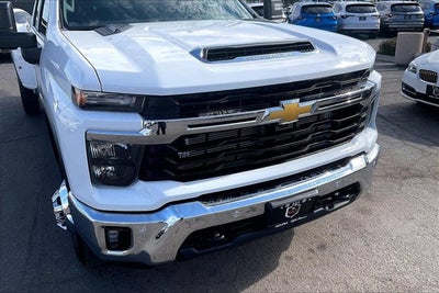 2025 Chevrolet Silverado 3500HD 4WD Crew Cab Long Bed LT