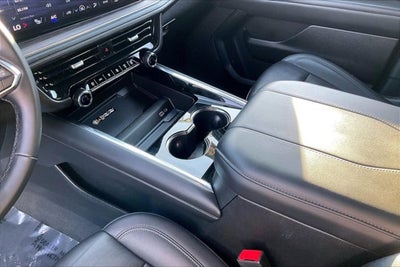 2025 Chevrolet Suburban 4WD Z71