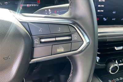 2025 Chevrolet Suburban 4WD Z71