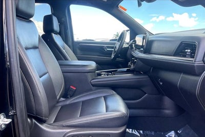 2025 Chevrolet Suburban 4WD Z71