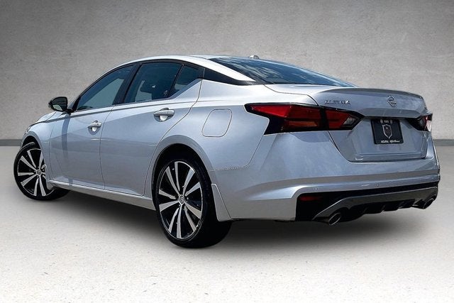 2020 Nissan Altima SR FWD
