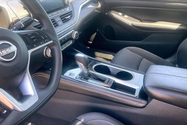2023 Nissan Altima SV FWD