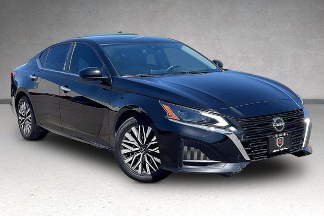 2023 Nissan Altima SV FWD