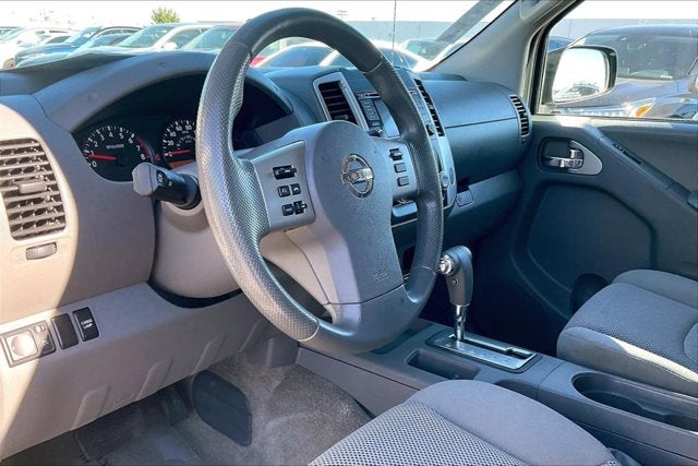 2017 Nissan Frontier SV