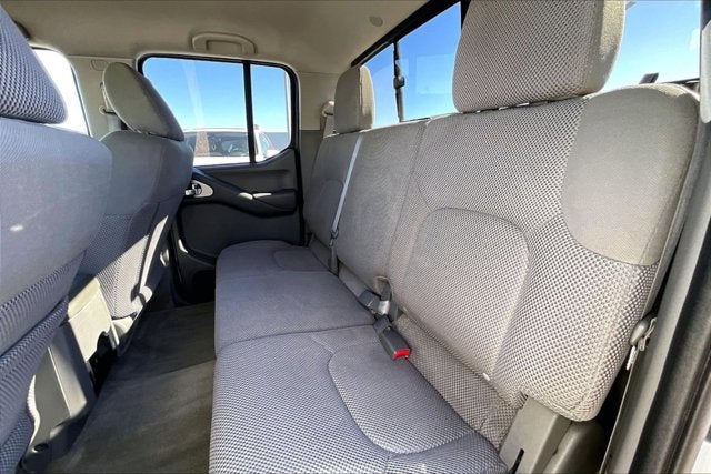 2017 Nissan Frontier SV