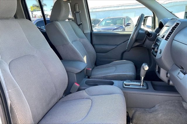 2017 Nissan Frontier SV