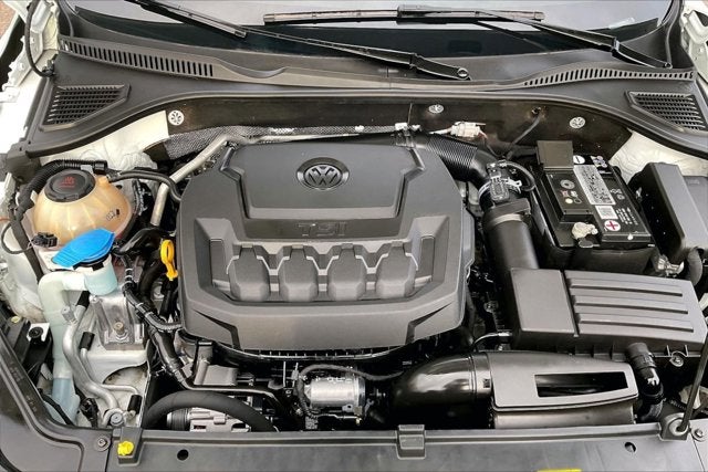 2022 Volkswagen Passat 2.0T SE