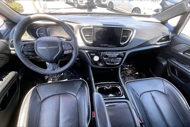 2022 Chrysler Pacifica Hybrid Limited