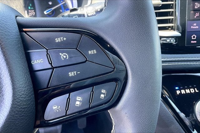 2022 Chrysler Pacifica Hybrid Limited