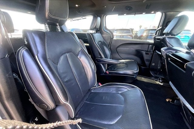 2022 Chrysler Pacifica Hybrid Limited
