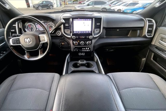 2022 RAM 3500 Big Horn Crew Cab 4x4 8' Box