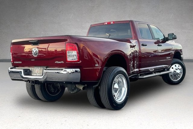 2022 RAM 3500 Big Horn Crew Cab 4x4 8' Box
