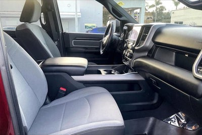 2022 RAM 3500 Big Horn Crew Cab 4x4 8' Box