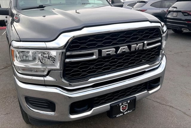 2022 RAM 2500 Tradesman Crew Cab 4x4 6'4' Box