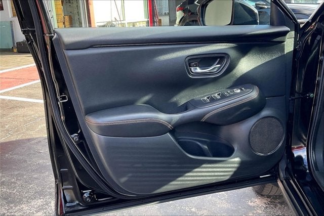 2024 Honda HR-V 2WD Sport