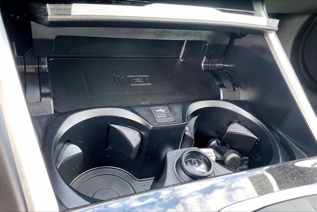 2024 BMW 330e xDrive