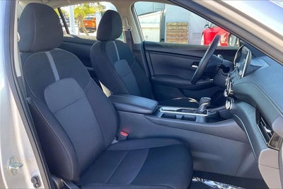 2023 Nissan Sentra SV Xtronic CVT