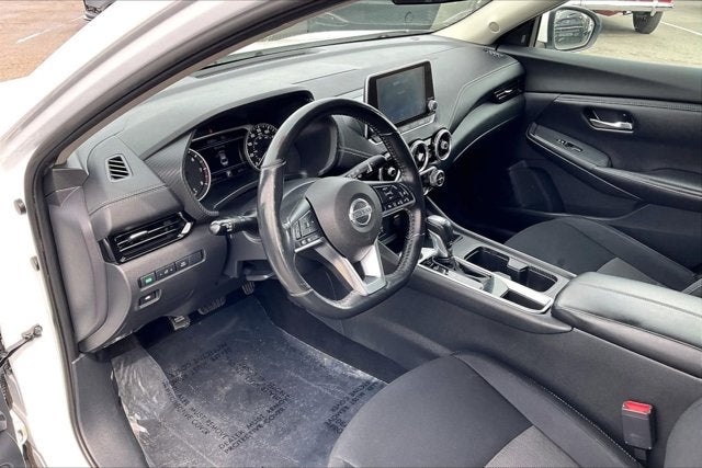 2022 Nissan Sentra SV Xtronic CVT