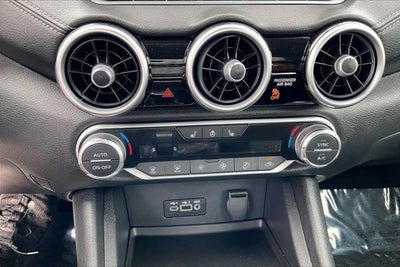 2022 Nissan Sentra SV Xtronic CVT