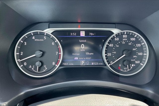 2025 Nissan Sentra SR - Photo 18