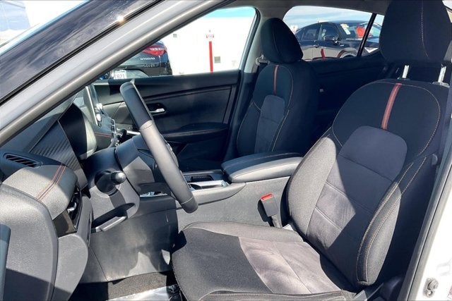 2025 Nissan Sentra SR - Photo 23
