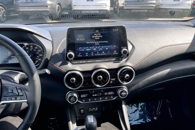 2025 Nissan Sentra SR - Photo 6