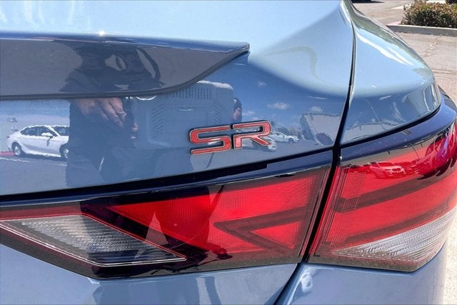 2024 Nissan Sentra SR Xtronic CVT