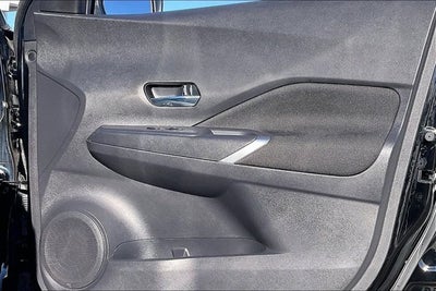 2024 Nissan Kicks SV Xtronic CVT