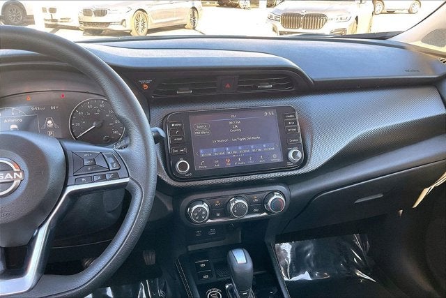 2024 Nissan Kicks SV Xtronic CVT