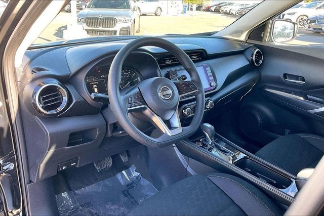 2024 Nissan Kicks SV Xtronic CVT