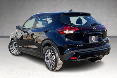 2024 Nissan Kicks SV Xtronic CVT