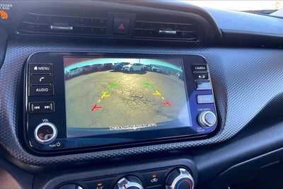 2024 Nissan Kicks SV Xtronic CVT