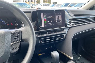 2025 Toyota Camry LE