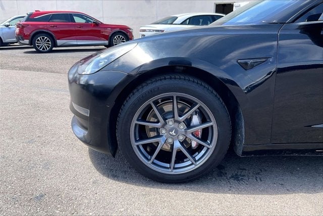 2021 Tesla Model 3 Standard Range Plus Rear-Wheel Drive