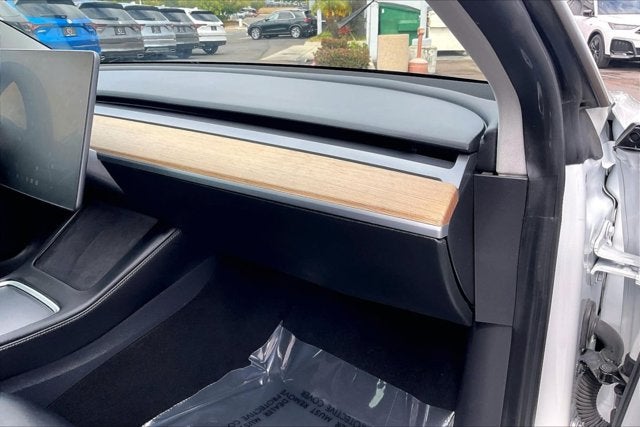 2021 Tesla Model 3 Standard Range Plus Rear-Wheel Drive