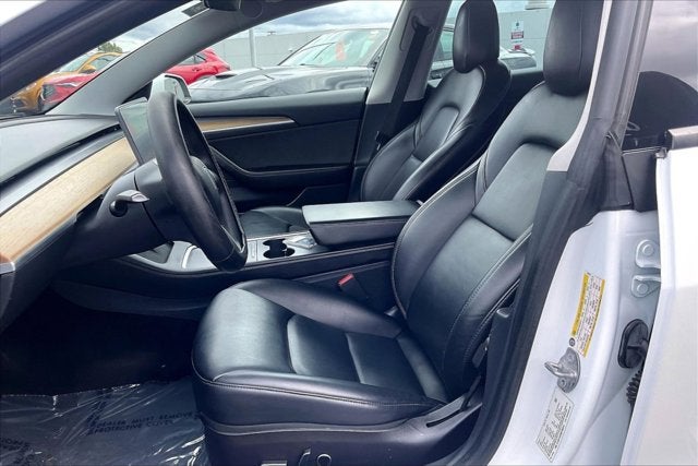 2021 Tesla Model 3 Standard Range Plus Rear-Wheel Drive